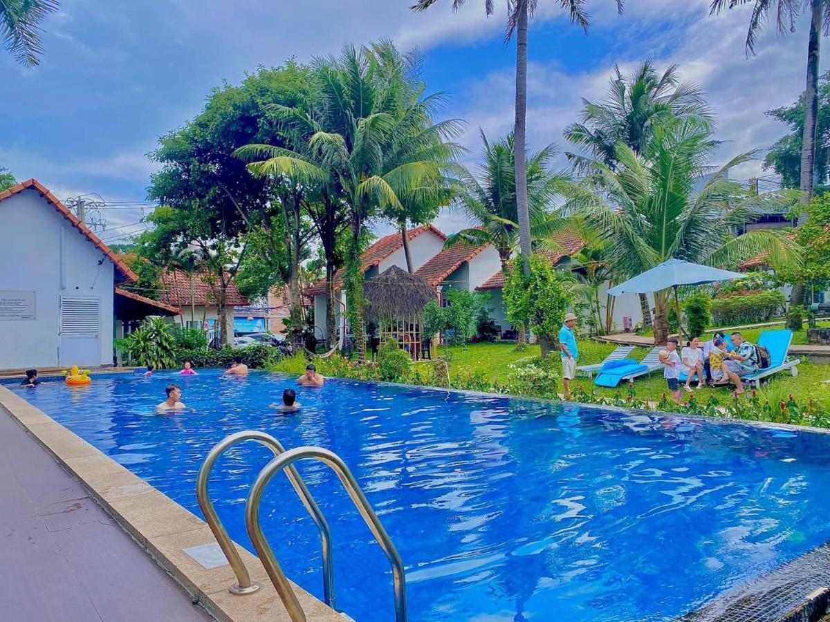 Terrace Phu Quoc Resort Exteriör bild