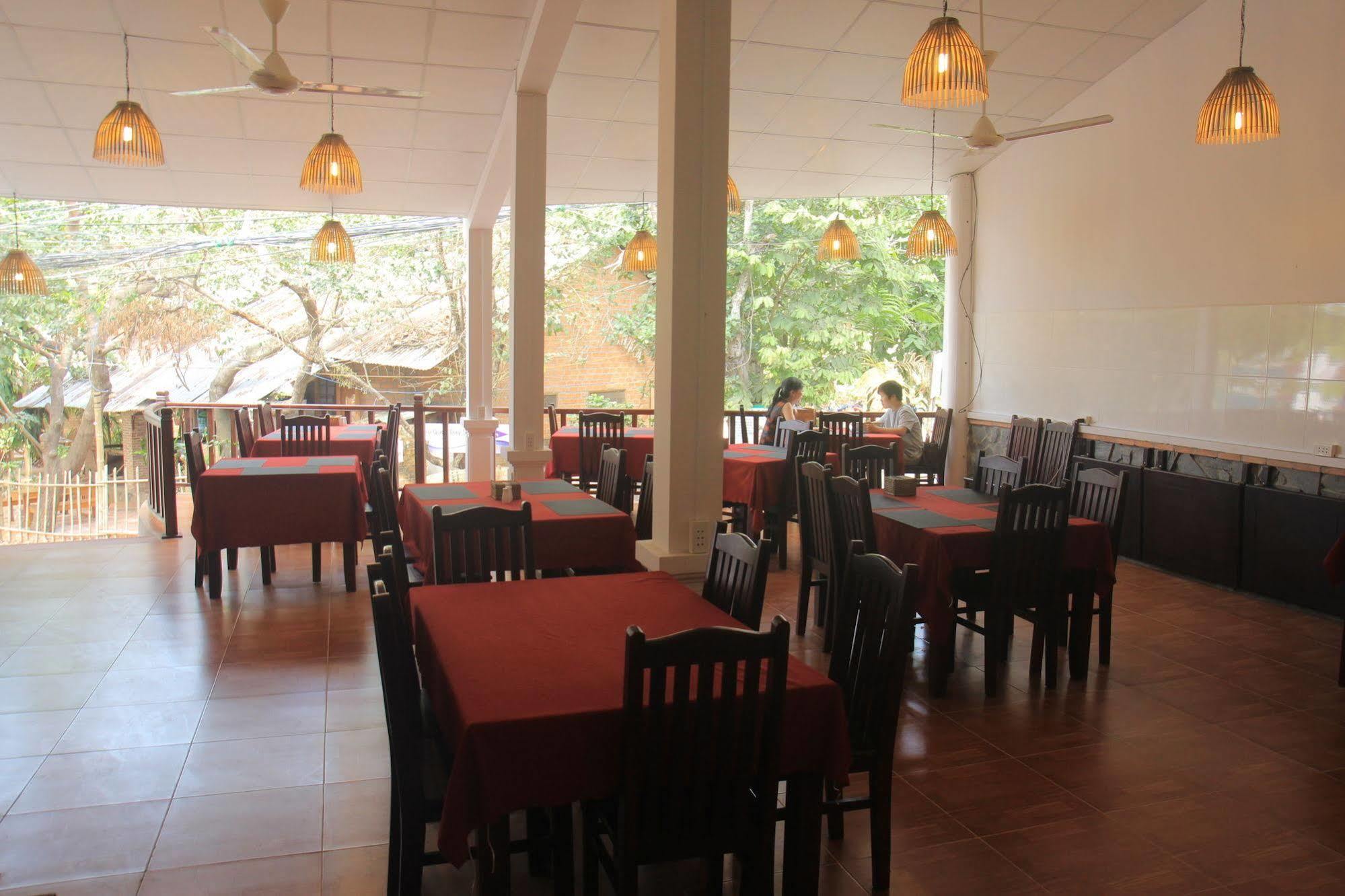 Terrace Phu Quoc Resort Exteriör bild